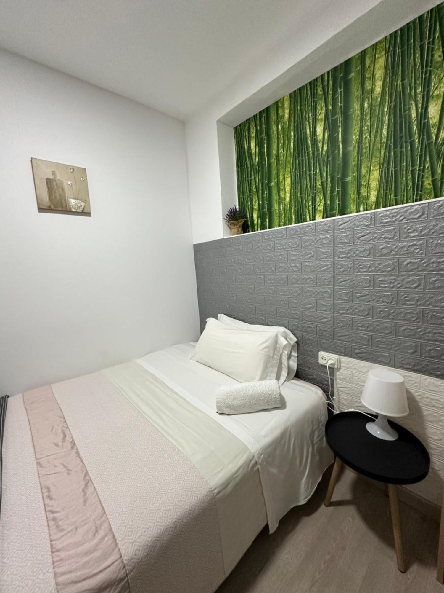 Apartamento Kalea Vitoria-Gasteiz Bagian luar foto
