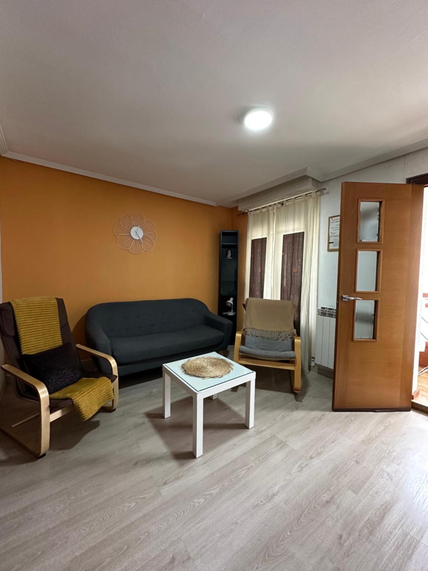 Apartamento Kalea Vitoria-Gasteiz Bagian luar foto